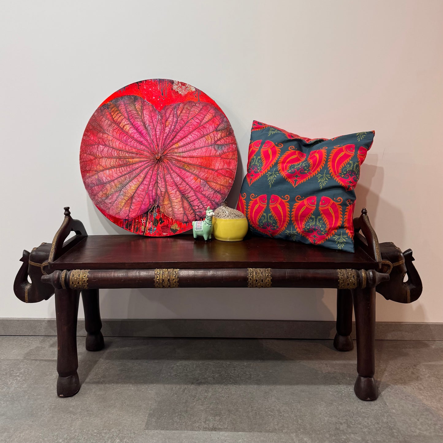 Lotus round painting diameter 50 cm